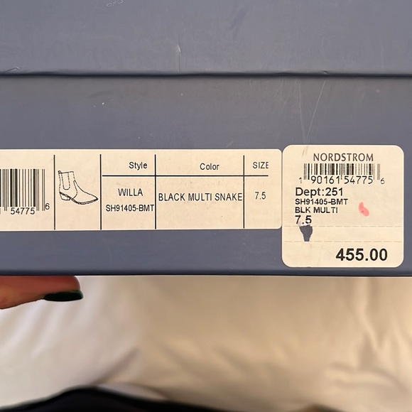 Paige Willa Bootie 7.5 - Picture 2 of 5